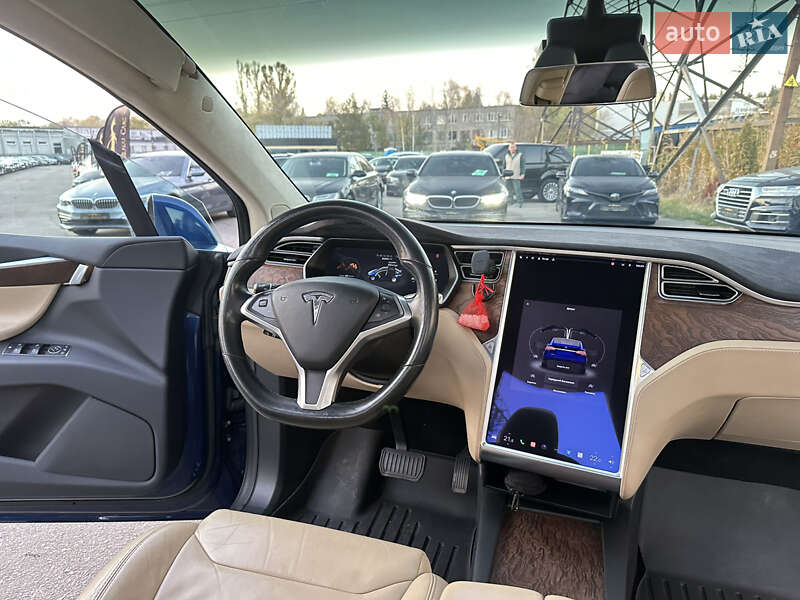Внедорожник / Кроссовер Tesla Model X 2017 в Харькове