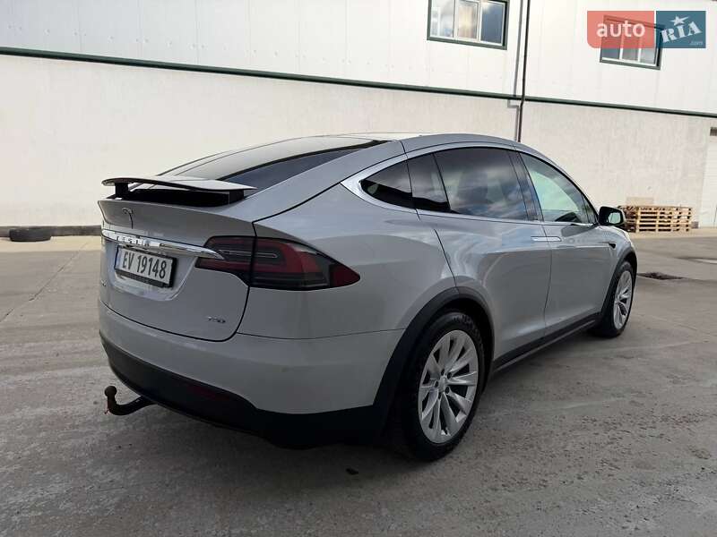Внедорожник / Кроссовер Tesla Model X 2018 в Виннице фото 8 Внедорожник / Кроссовер Tesla Model X 2018 в Виннице