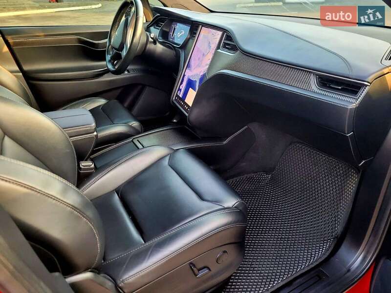 Внедорожник / Кроссовер Tesla Model X 2019 в Днепре