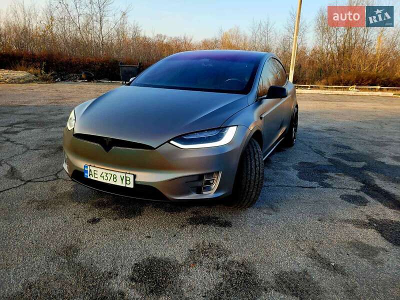 Внедорожник / Кроссовер Tesla Model X 2019 в Днепре