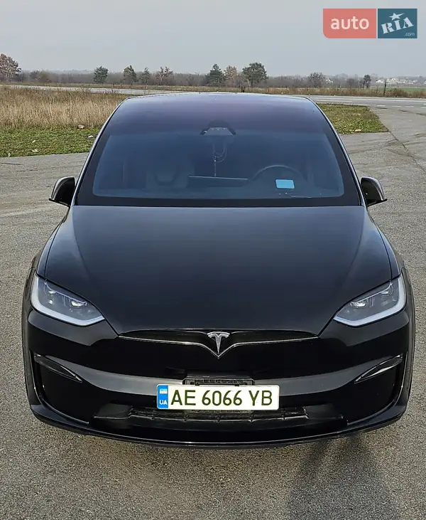 Tesla Model X 2023 VIN 7SAXCDE56PF422242 фото оголошення 3 з 47