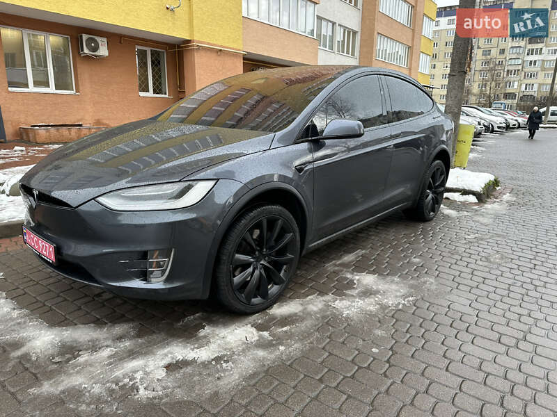 Внедорожник / Кроссовер Tesla Model X 2020 в Львове