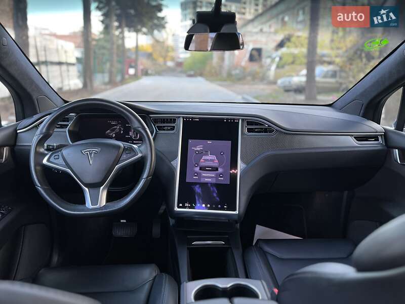Внедорожник / Кроссовер Tesla Model X 2018 в Львове фото 27 Внедорожник / Кроссовер Tesla Model X 2018 в Львове