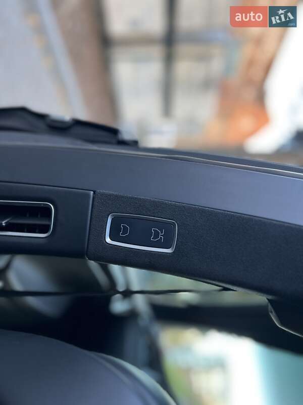 Внедорожник / Кроссовер Tesla Model X 2018 в Львове фото 29 Внедорожник / Кроссовер Tesla Model X 2018 в Львове