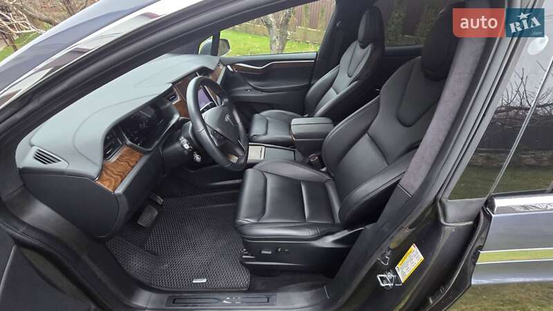 Внедорожник / Кроссовер Tesla Model X 2021 в Полтаве