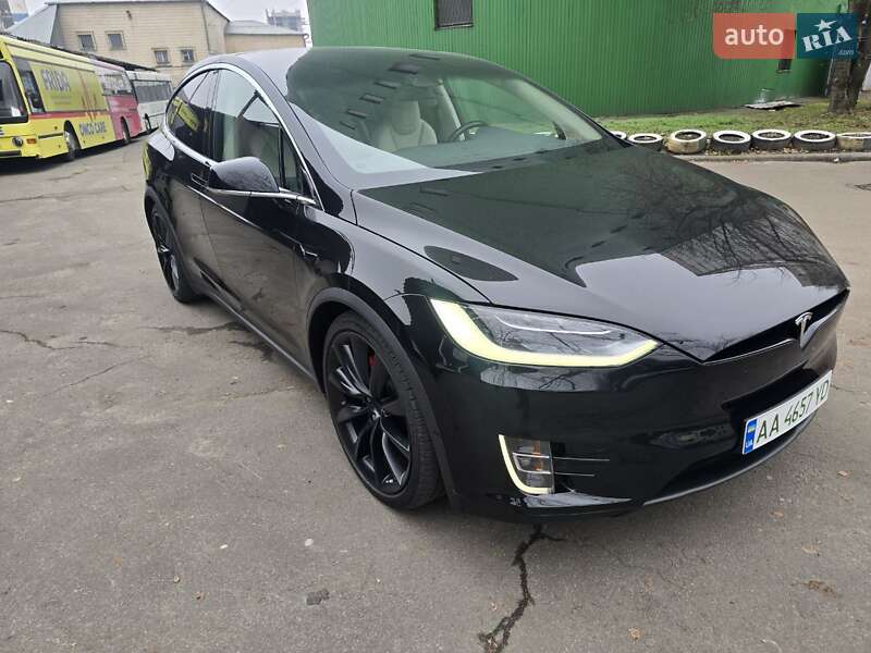 Tesla Model X 2017