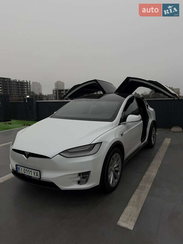 Позашляховик / Кросовер Tesla Model X 2020 в Києві