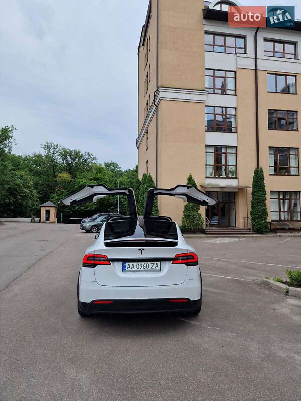 Внедорожник / Кроссовер Tesla Model X 2018 в Киеве