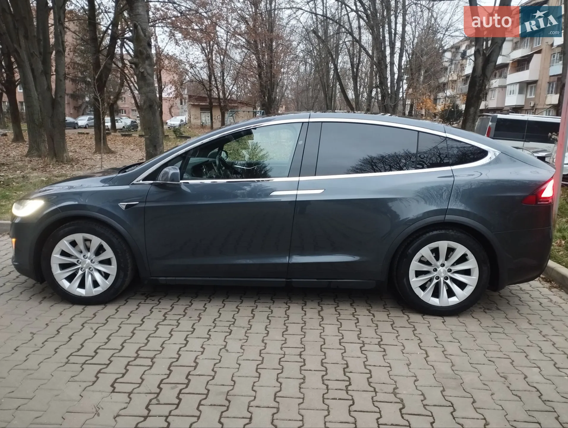 2016 Tesla Model X - мініатюра 4
