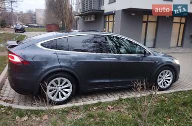 Внедорожник / Кроссовер Tesla Model X 2016 в Ужгороде