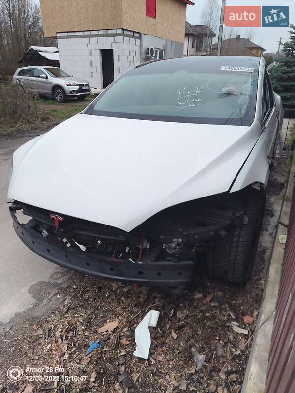 Внедорожник / Кроссовер Tesla Model X 2019 в Киеве фото 16 Внедорожник / Кроссовер Tesla Model X 2019 в Киеве