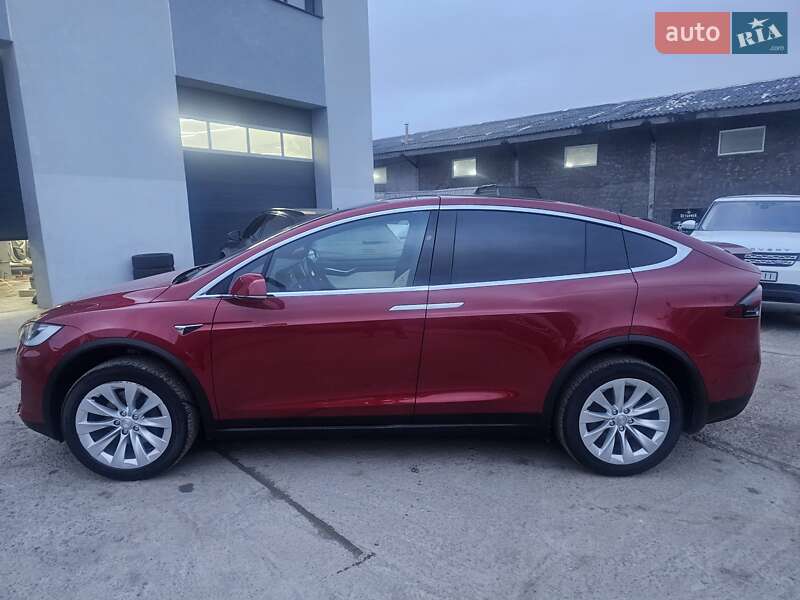 Позашляховик / Кросовер Tesla Model X 2018 в Львові фото 2 Позашляховик / Кросовер Tesla Model X 2018 в Львові
