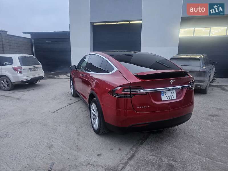Позашляховик / Кросовер Tesla Model X 2018 в Львові фото 9 Позашляховик / Кросовер Tesla Model X 2018 в Львові