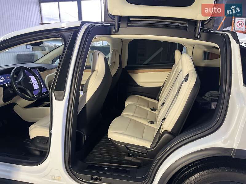 Внедорожник / Кроссовер Tesla Model X 2019 в Львове фото 8 Внедорожник / Кроссовер Tesla Model X 2019 в Львове