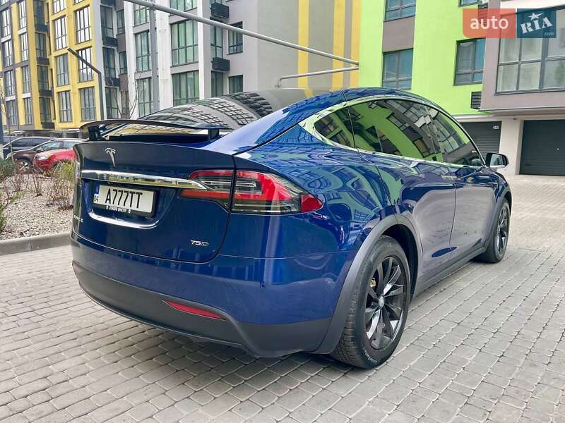 Внедорожник / Кроссовер Tesla Model X 2017 в Днепре фото 11 Внедорожник / Кроссовер Tesla Model X 2017 в Днепре