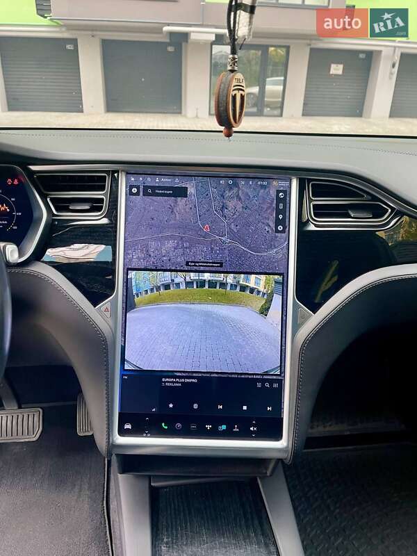 Внедорожник / Кроссовер Tesla Model X 2017 в Днепре фото 14 Внедорожник / Кроссовер Tesla Model X 2017 в Днепре