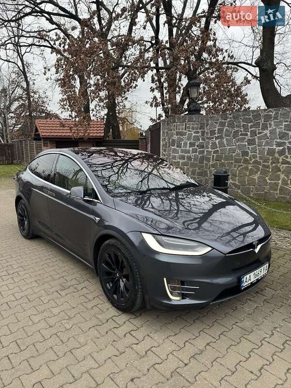 Внедорожник / Кроссовер Tesla Model X 2016 в Киеве фото 8 Внедорожник / Кроссовер Tesla Model X 2016 в Киеве