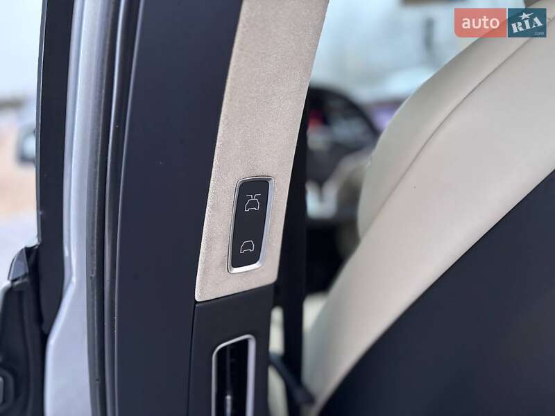 Внедорожник / Кроссовер Tesla Model X 2018 в Коломые