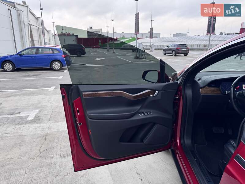Внедорожник / Кроссовер Tesla Model X 2020 в Киеве фото 60 Внедорожник / Кроссовер Tesla Model X 2020 в Киеве
