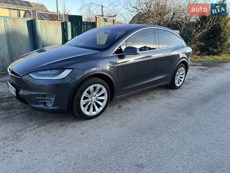 Внедорожник / Кроссовер Tesla Model X 2018 в Киеве фото 5 Внедорожник / Кроссовер Tesla Model X 2018 в Киеве