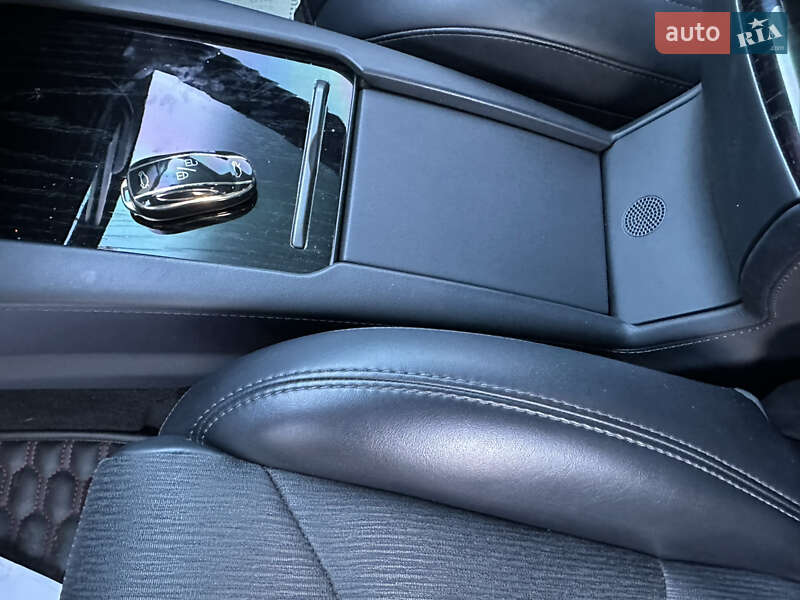 Внедорожник / Кроссовер Tesla Model X 2018 в Киеве фото 17 Внедорожник / Кроссовер Tesla Model X 2018 в Киеве