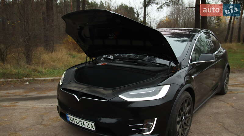 Внедорожник / Кроссовер Tesla Model X 2018 в Житомире фото 29 Внедорожник / Кроссовер Tesla Model X 2018 в Житомире