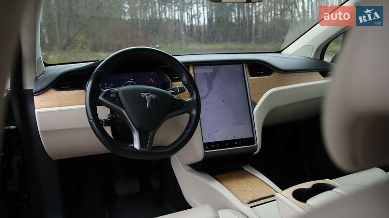 Внедорожник / Кроссовер Tesla Model X 2018 в Житомире фото 43 Внедорожник / Кроссовер Tesla Model X 2018 в Житомире