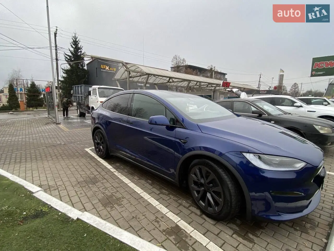 2022 Tesla Model X - мініатюра 11