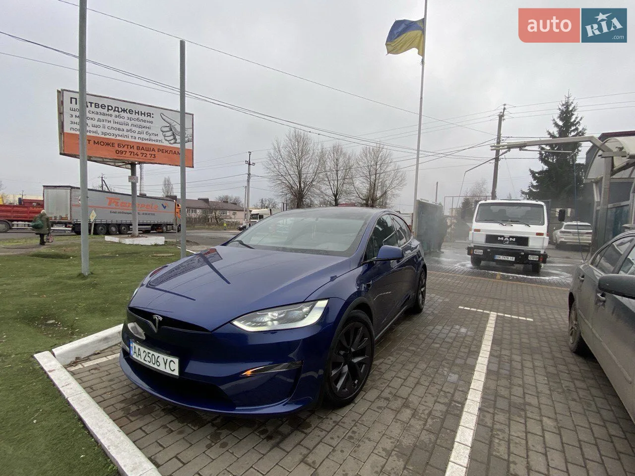 2022 Tesla Model X - мініатюра 11