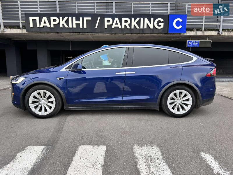 Внедорожник / Кроссовер Tesla Model X 2017 в Киеве