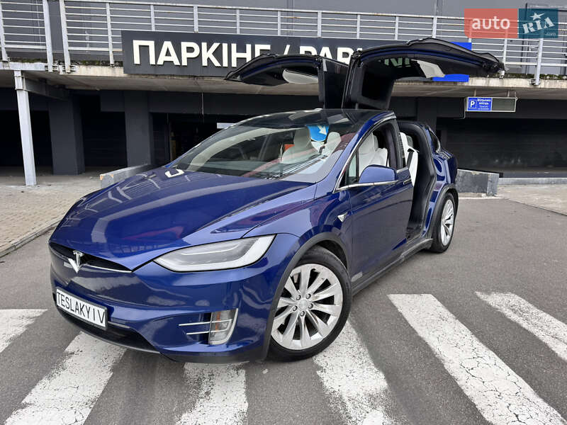 Внедорожник / Кроссовер Tesla Model X 2017 в Киеве
