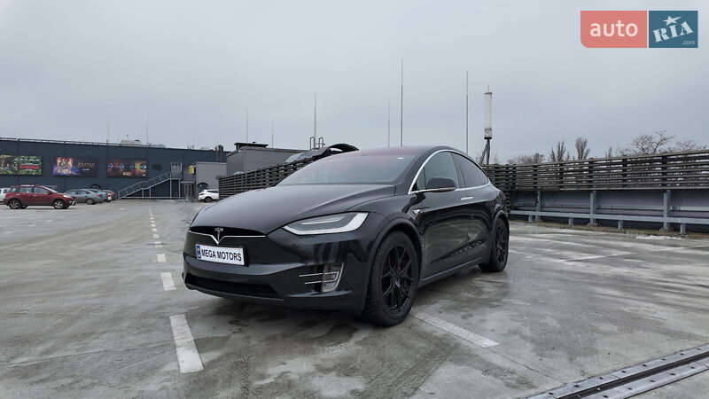 Tesla Model X 2016