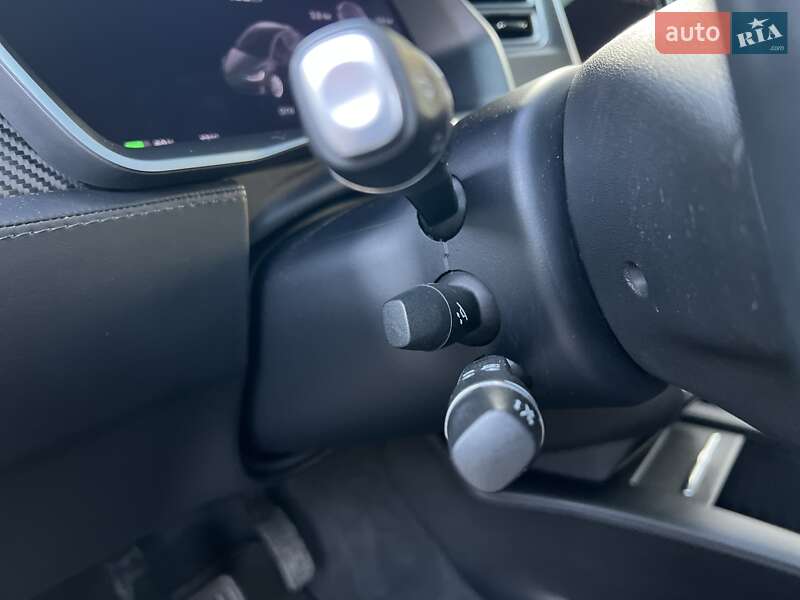 Внедорожник / Кроссовер Tesla Model X 2018 в Львове