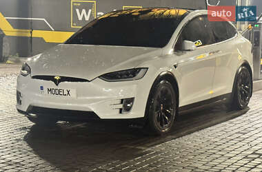 Позашляховик / Кросовер Tesla Model X 2017 в Харкові