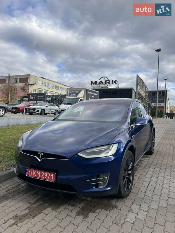 Внедорожник / Кроссовер Tesla Model X 2016 в Львове
