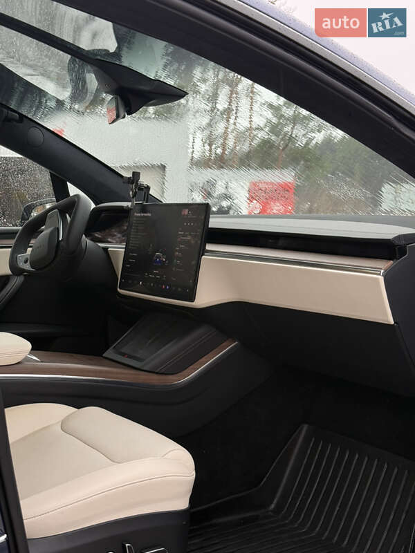 Внедорожник / Кроссовер Tesla Model X 2022 в Харькове