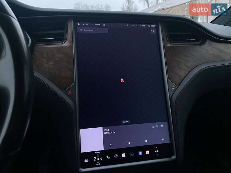Внедорожник / Кроссовер Tesla Model X 2020 в Киеве