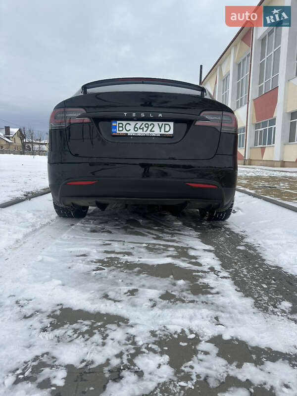 Внедорожник / Кроссовер Tesla Model X 2018 в Львове