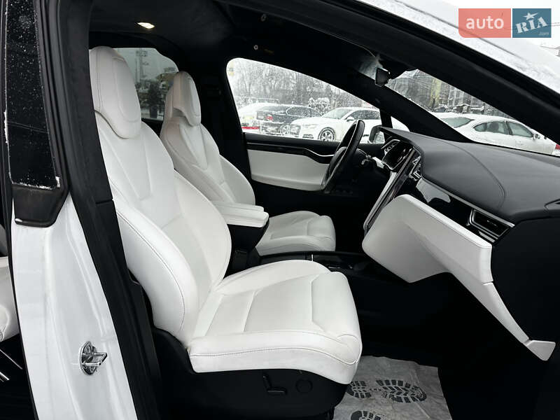 Внедорожник / Кроссовер Tesla Model X 2018 в Львове