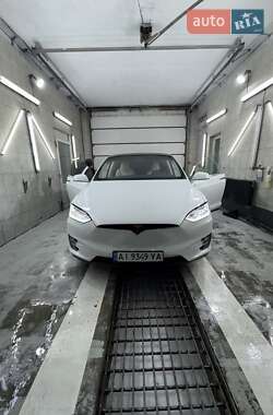 Внедорожник / Кроссовер Tesla Model X 2019 в Киеве