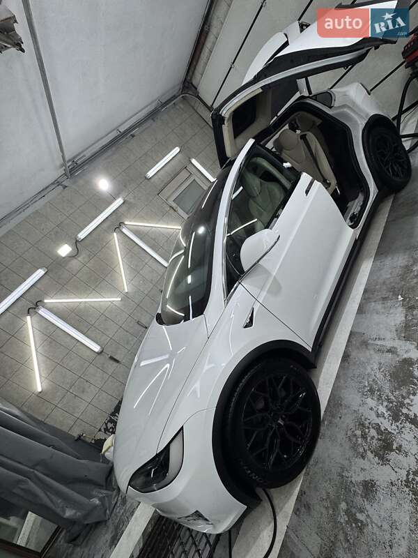 Внедорожник / Кроссовер Tesla Model X 2019 в Киеве фото 29 Внедорожник / Кроссовер Tesla Model X 2019 в Киеве