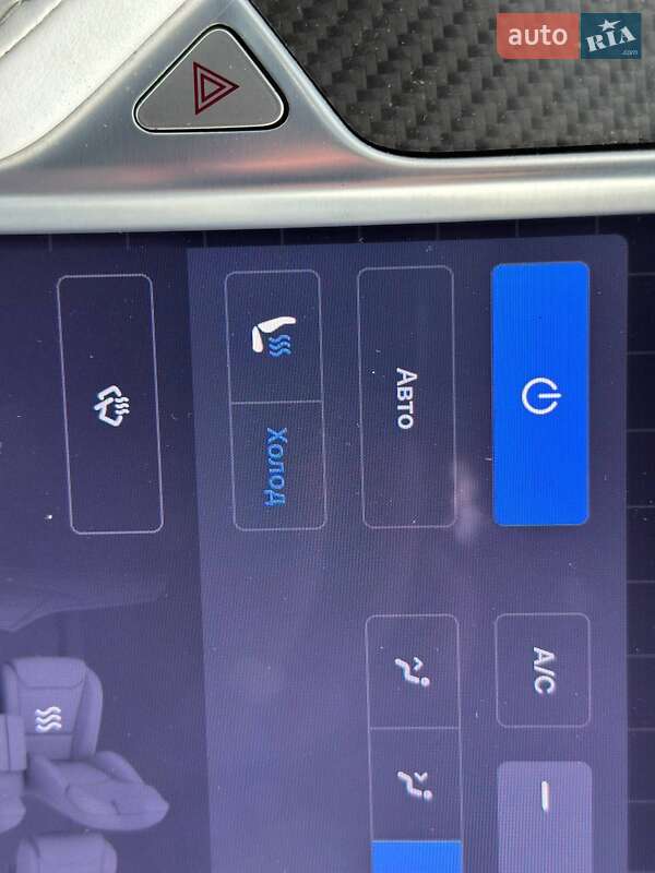 Внедорожник / Кроссовер Tesla Model X 2016 в Луцке фото 26 Внедорожник / Кроссовер Tesla Model X 2016 в Луцке