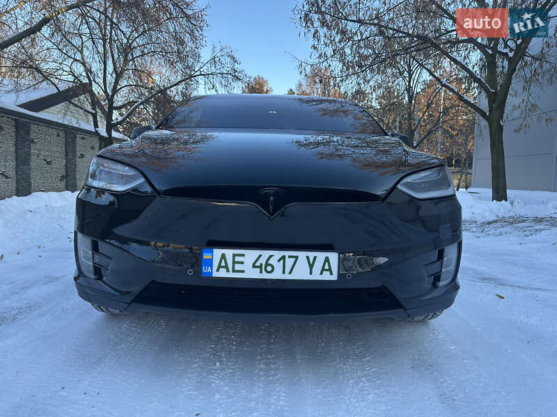 Внедорожник / Кроссовер Tesla Model X 2018 в Днепре