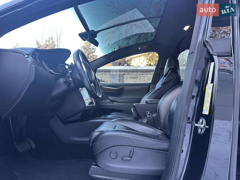 Внедорожник / Кроссовер Tesla Model X 2018 в Днепре