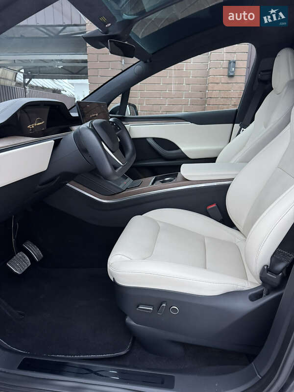 Позашляховик / Кросовер Tesla Model X 2022 в Харкові фото 13 Позашляховик / Кросовер Tesla Model X 2022 в Харкові