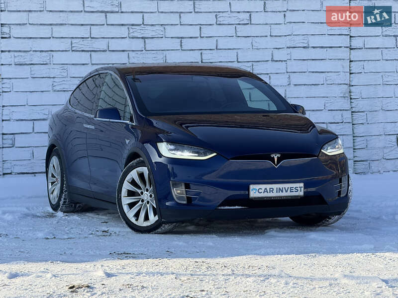 Позашляховик / Кросовер Tesla Model X 2018 в Києві