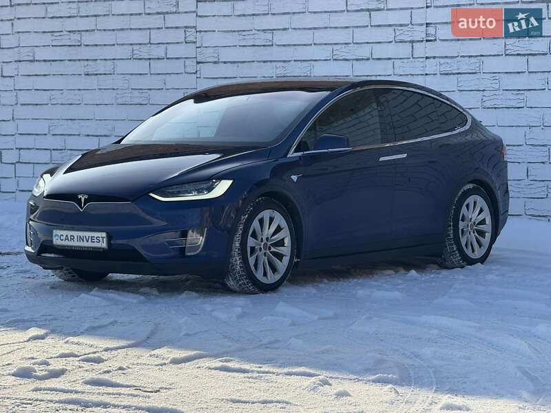 Позашляховик / Кросовер Tesla Model X 2018 в Києві