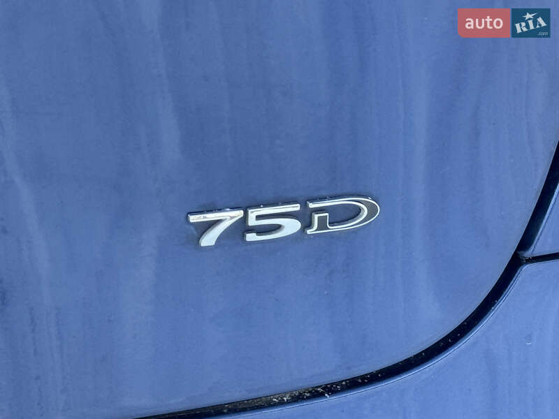 Позашляховик / Кросовер Tesla Model X 2018 в Києві