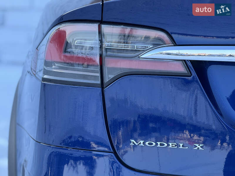 Позашляховик / Кросовер Tesla Model X 2018 в Києві