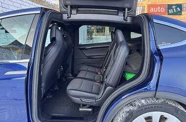 Внедорожник / Кроссовер Tesla Model X 2018 в Киеве